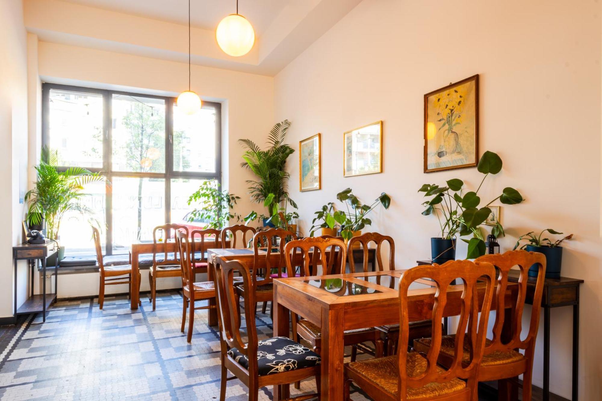 Noclegi Stadion Bed & Breakfast Warsaw Exterior photo